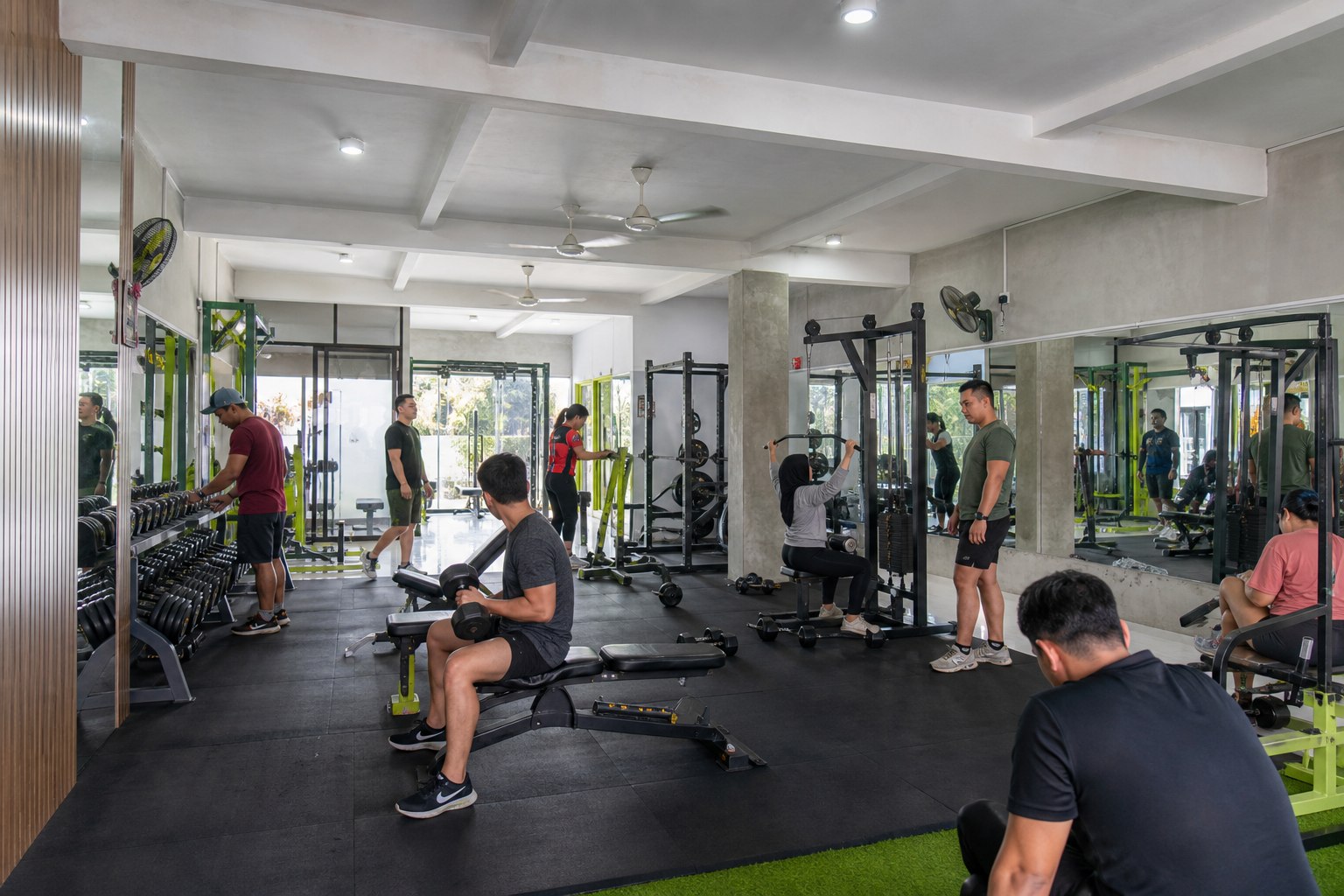 Contoh nyata Gym Komunitas di Indonesia